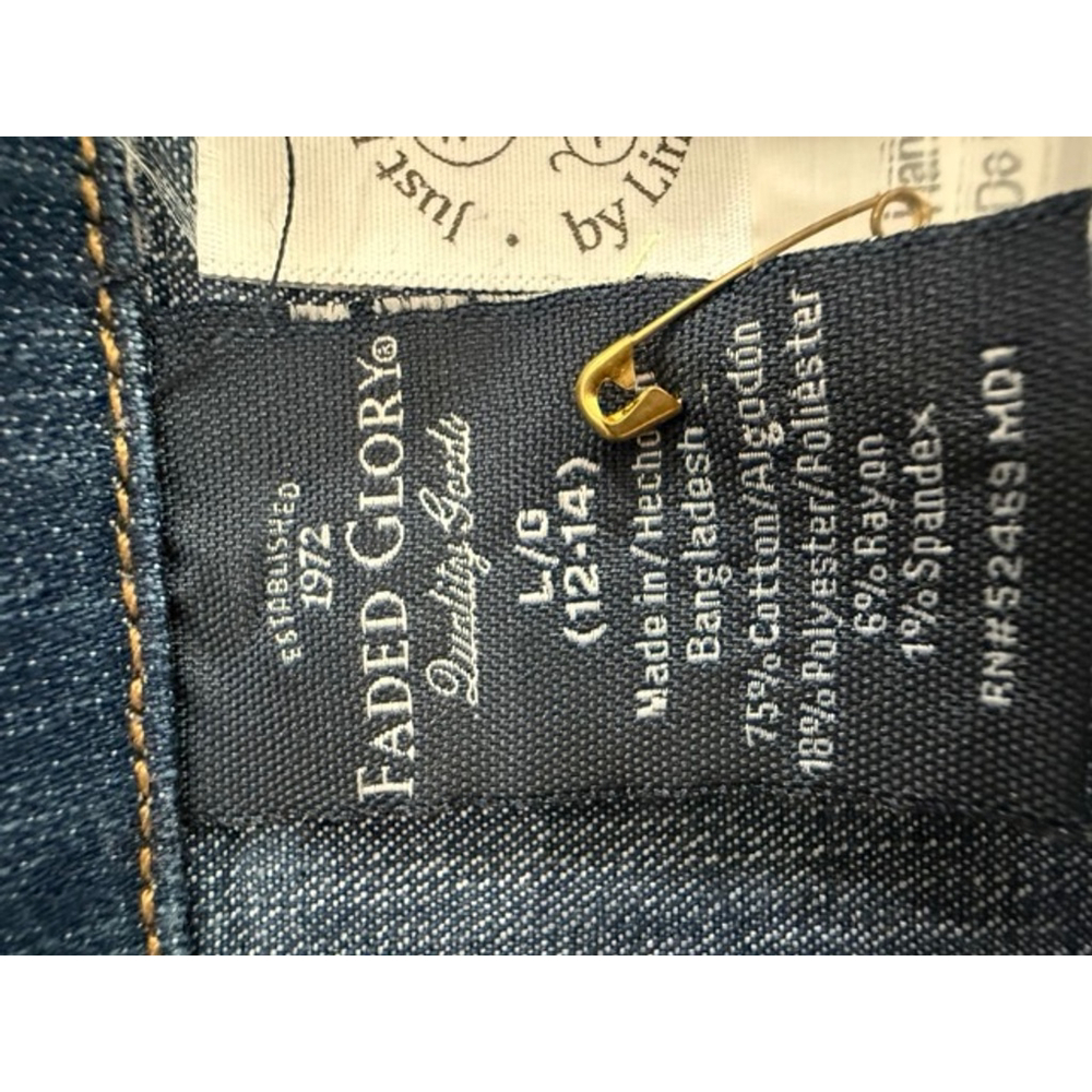 Faded Glory Blue Jean Jacket with Yellow Rose of Texas Embellishments Size L - Picture 5 of 7